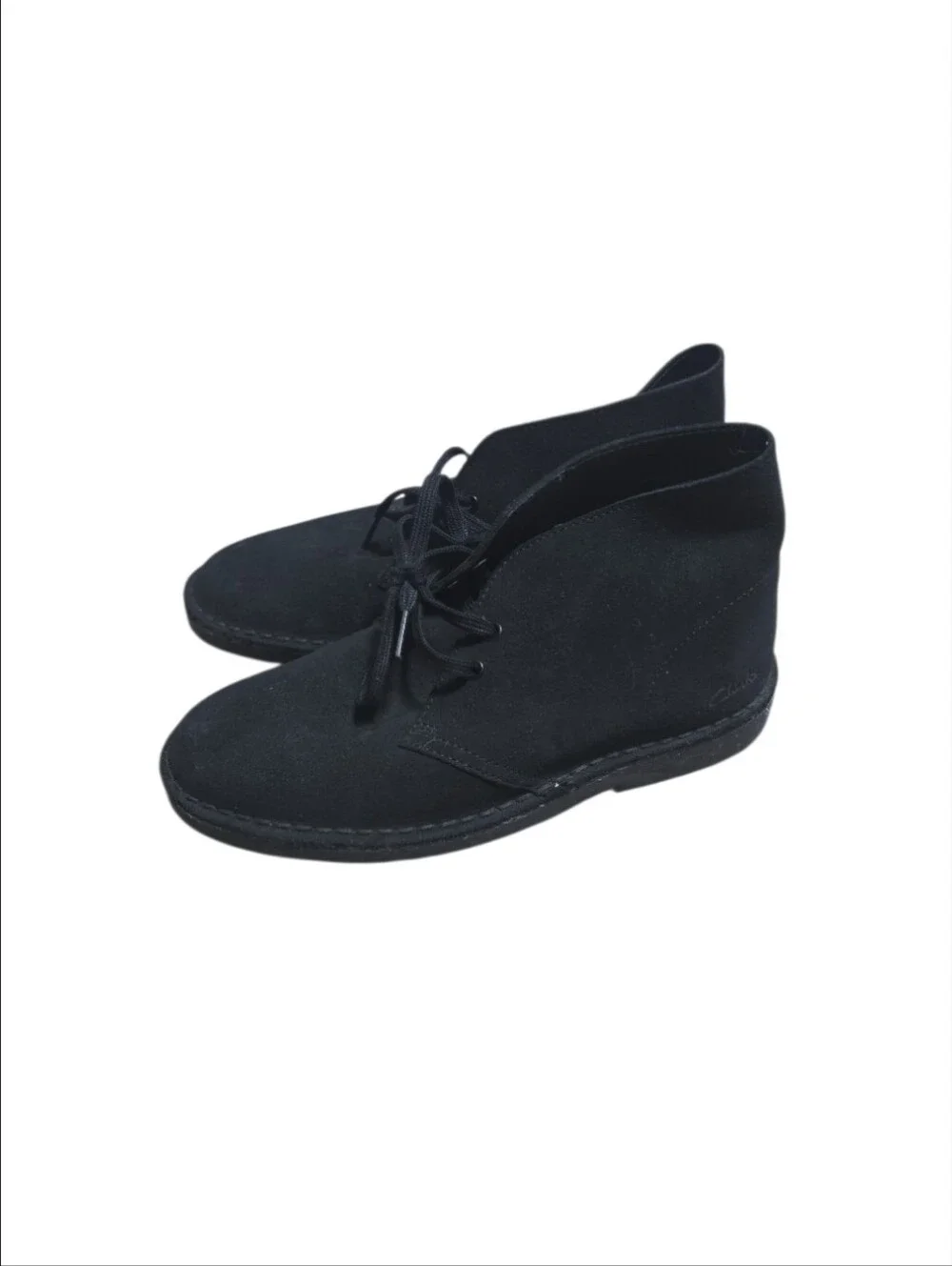 Clarks Desert Boots featuring two-eyelet lace-up chukka Suede Black Mens 8.5M